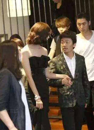 娱乐圈十大长腿美女 娱乐圈十大长腿美女