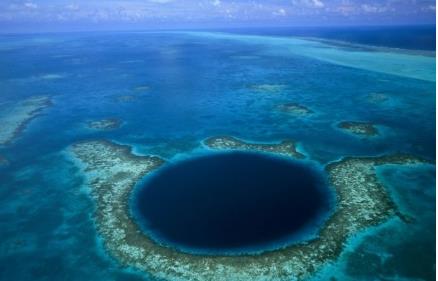 世界十大奇洞 世界十大奇洞