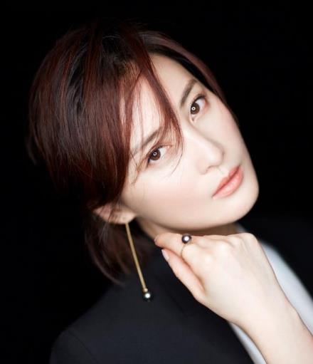 蒋勤勤个人资料简介