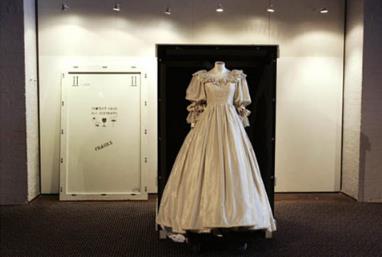 世界上最漂亮的婚纱