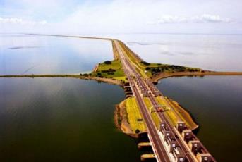 世界地势最低的国家 世界地势最低的国家