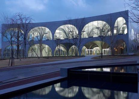 全球最具有现代感气息的图书馆