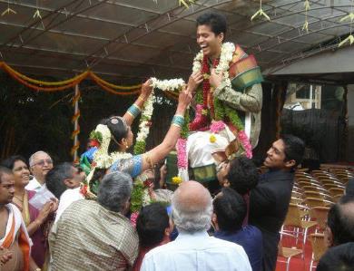 看到印度这些奇葩风俗 看到印度这些奇葩风俗