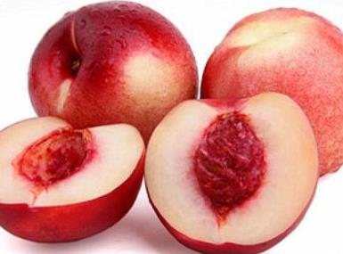 如何挑选口感好汁多的桃子