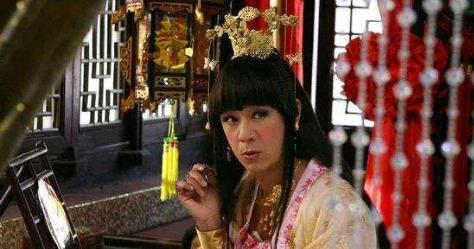 这些男星扮女人别有一番风味呀 这些男星扮女人别有一番风味呀