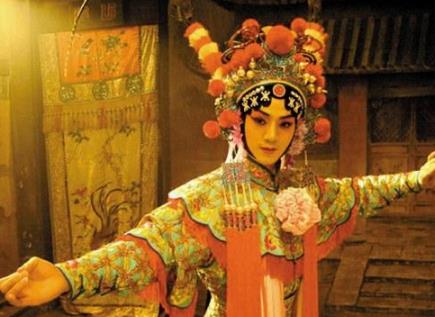 这些男星扮女人别有一番风味呀 这些男星扮女人别有一番风味呀