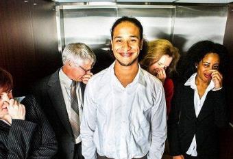 奇葩网友亲身经历的尴尬的瞬间