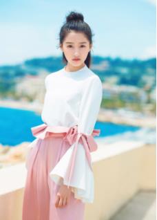 关晓彤个人资料