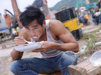 明星片场都吃些什么 明星片场都吃些什么