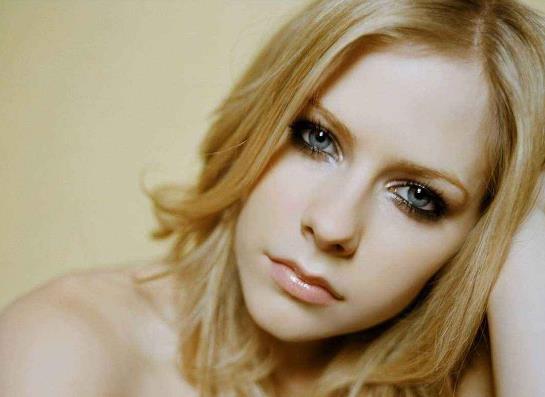 世界上最美的眼睛颜色