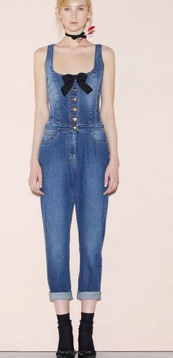 背带裤时毛新穿搭