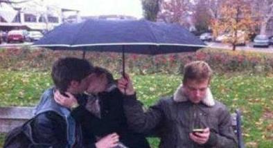 单身狗尴尬的瞬间 单身狗尴尬的瞬间