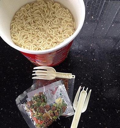 单身狗尴尬的瞬间 单身狗尴尬的瞬间