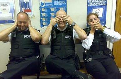 单身狗尴尬的瞬间 单身狗尴尬的瞬间