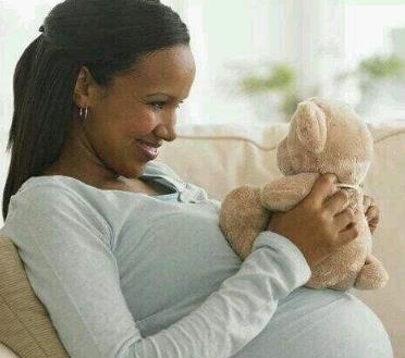 15岁石女吞食精液意外怀孕