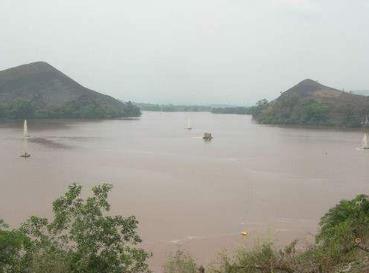 非洲杀人湖 非洲杀人湖