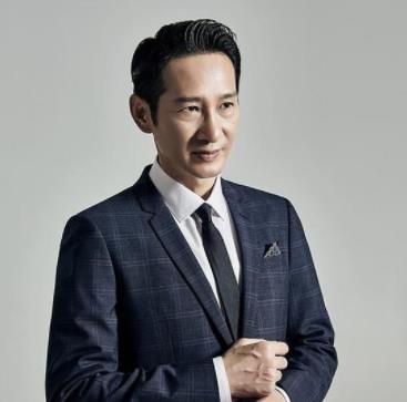 王劲松为什么改名叫气壳