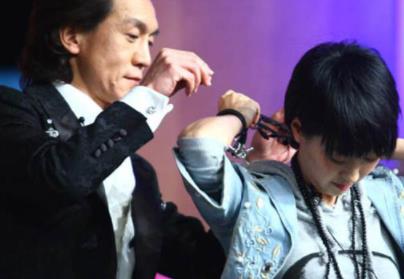 李咏为什么离开央视