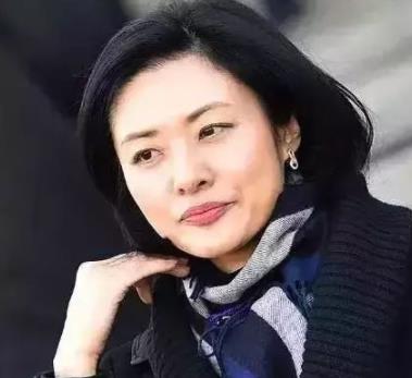 李咏为什么离开央视