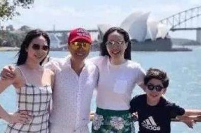 甄子丹跟老婆汪诗诗怎么认识的