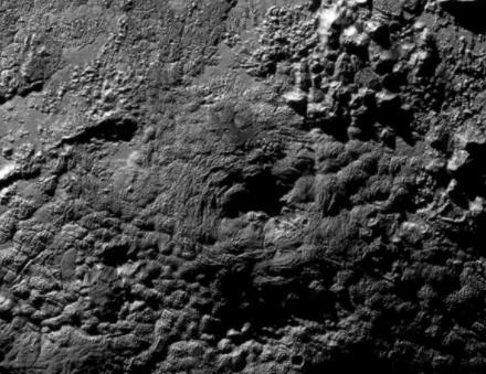 冥王星上发现冰火山