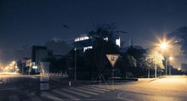 半夜为什么不能照镜子