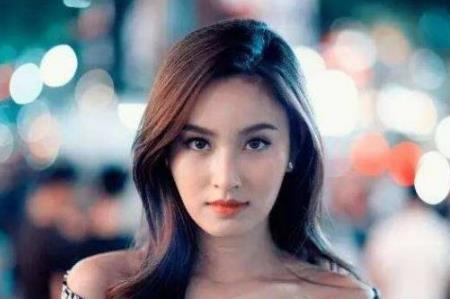 泰国三大人气人妖皇后