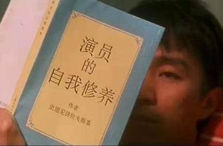 奥斯卡欠你一座小金人什么意思