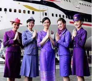 世界上七大国家航空制服大比拼