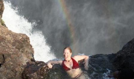 世界上最危险的泳池 世界上最危险的泳池