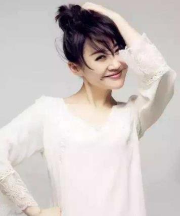 许晴结婚了吗:许晴会跟李亚鹏结婚吗 许晴结婚了吗:许晴会跟李亚鹏结婚吗