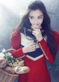 杨颖创业时代再秀尴尬演技：杨颖为创业时代自降片酬