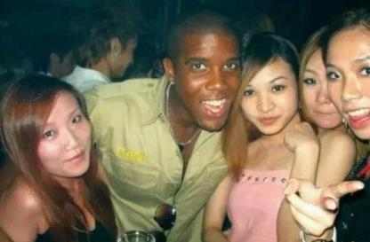 广州黑人为什么那么多:为什么广州现在黑人少了 广州黑人为什么那么多:为什么广州现在黑人少了