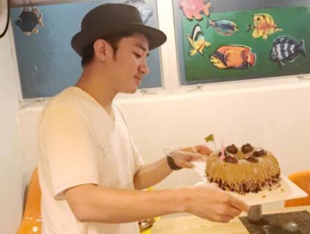 王祖蓝跟李亚男怎么走到了一起:王祖蓝可爱帅气图片 王祖蓝跟李亚男怎么走到了一起:王祖蓝可爱帅气图片