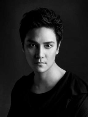 丁子峻老婆个人资料:丁子峻个人资料简介 丁子峻老婆个人资料:丁子峻个人资料简介