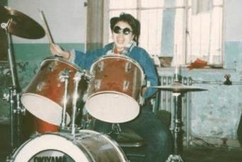 李延亮韩红为什么分手：韩红以前瘦的照片