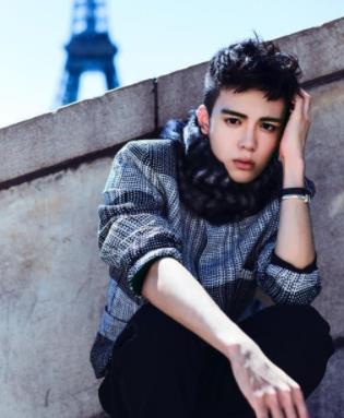 曾舜晞图片:杜天皓和曾舜晞两人什么关系长得好像 曾舜晞图片:杜天皓和曾舜晞两人什么关系长得好像