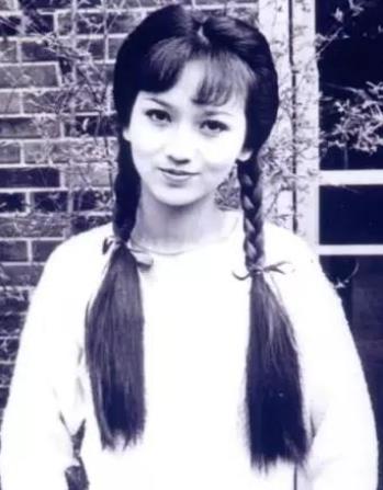 赵雅芝个人资料：赵雅芝年轻照片