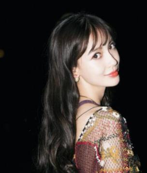 长脸适合什么发型：男生长脸适合什么发型