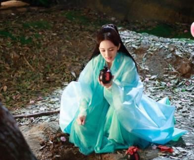 夜华怎么知道白浅就是素素：夜华是第几集认出素素的