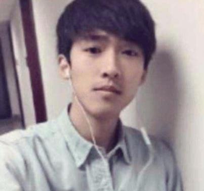 陈尊佑照片曝光：陈坤的儿子果然不输老爸