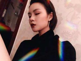 张婉清个人资料:张婉清个人写真 张婉清个人资料:张婉清个人写真