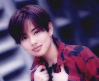 陈松伶05年发生了什么：陈松伶个人资料