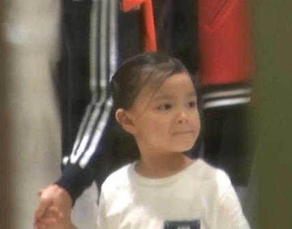 朱丽倩为什么不保养：刘德华女儿竟这么好看