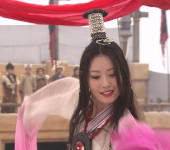 白冰为什么不红:白冰神话的剧照 白冰为什么不红:白冰神话的剧照