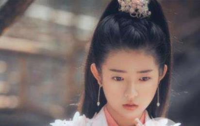 何蓝逗吴秀波什么关系：何蓝逗怎么红的