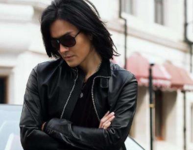 郑伊健梁咏琪分手原因:郑伊健为什么不红了 郑伊健梁咏琪分手原因:郑伊健为什么不红了