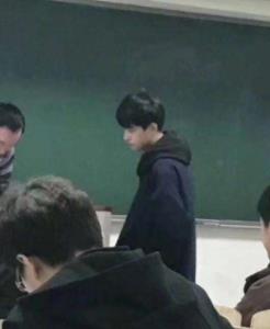 90后教授陈少威：陈少威有女朋友没