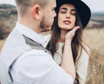 女生提升气质每天必做：丑小鸭变天鹅的秘密宝典