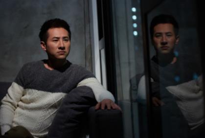 海鸣威怎么突然不火了：海鸣威老婆是叫什么